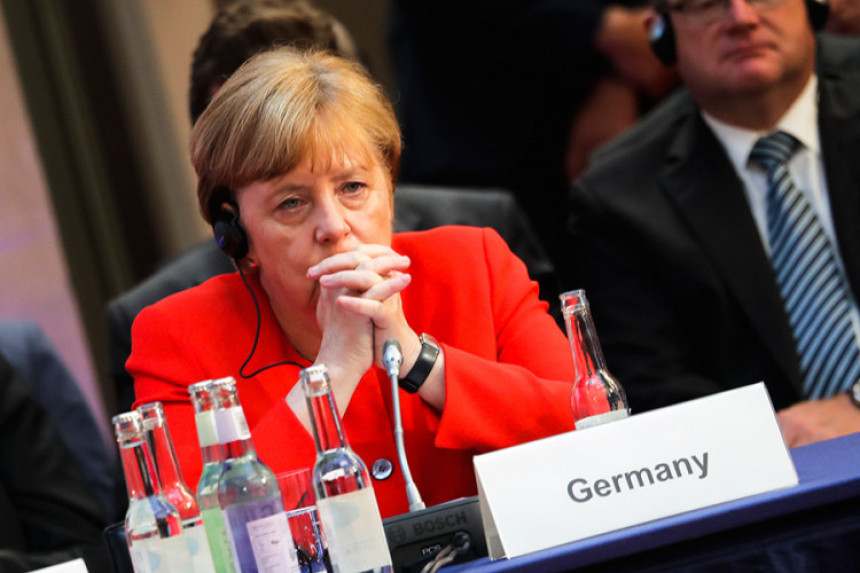 DW: Njemačka koalicija opstala
