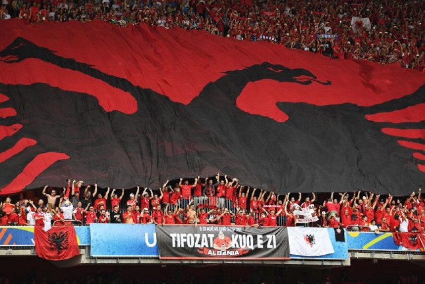 Albanci: Naučimo Srbe da im je poraz dio DNK!
