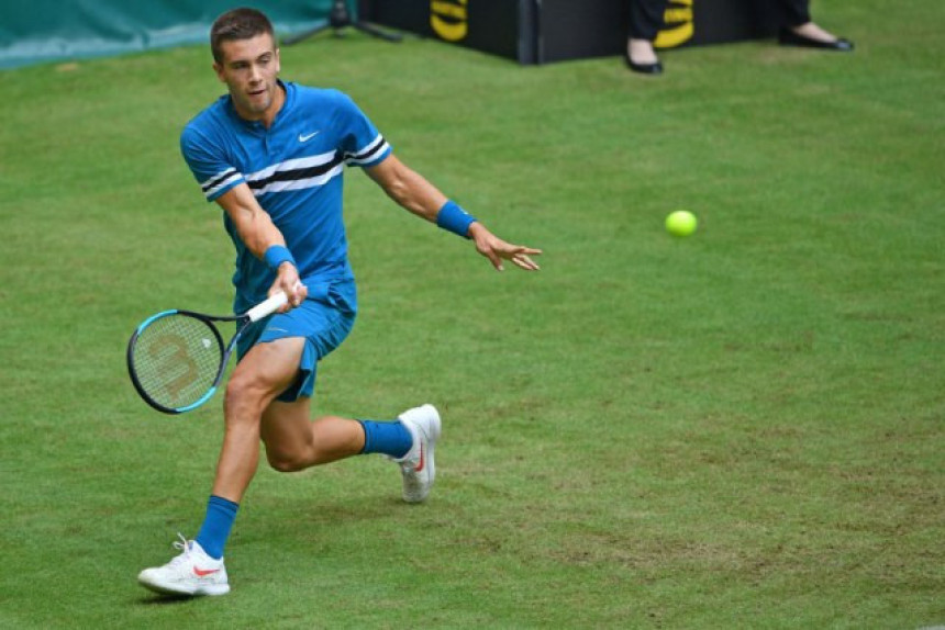 Hale: Ćorić ''počistio'' s terena Zvereva!