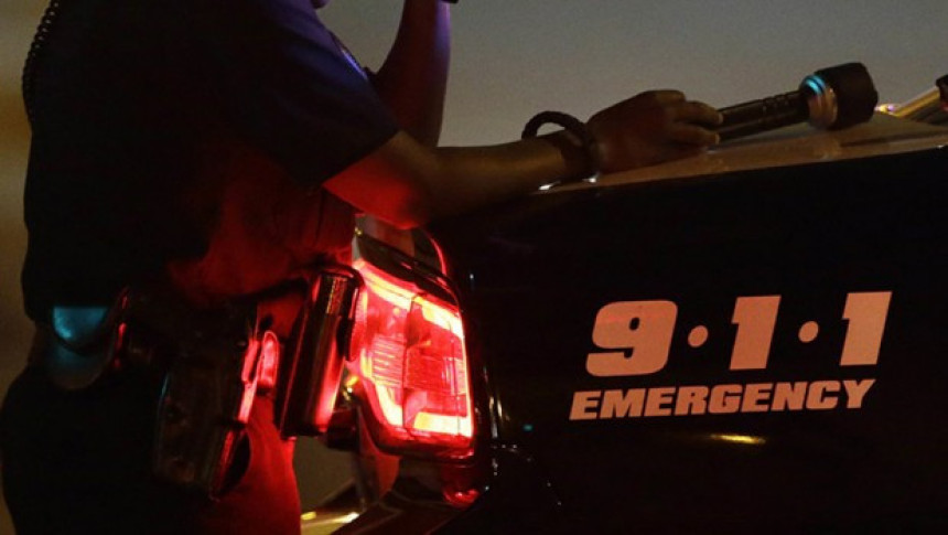 Upucan još jedan policajac u SAD