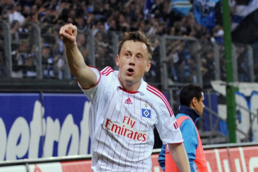 Nije izdaja kad pojačaš gradskog rivala, kad već ispadne iz lige!