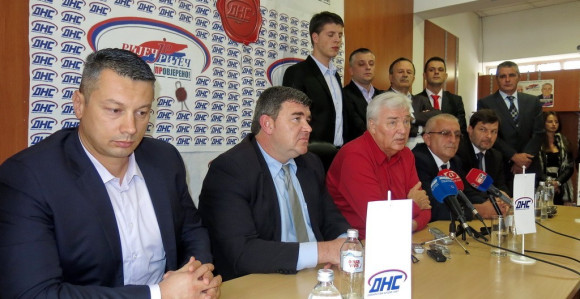 Politička trgovina: Smjene u "Putevima"