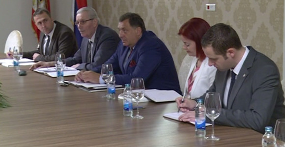 Vlast opet nasamarila poljoprivrednike