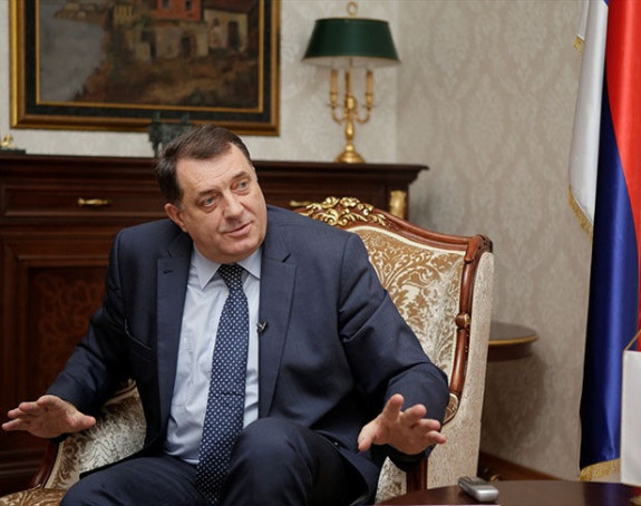 Prvo aranžman MMF, pa onda mehanizam