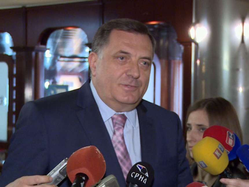 Dodik obećava: Biće referenduma