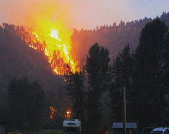 Evakuisano 40 000 ljudi zbog požara