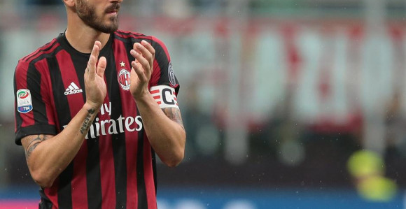 И Бонући се сели у Париз?!