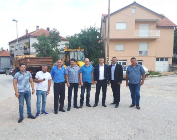 Невесиње: Кружни ток до 12. августа