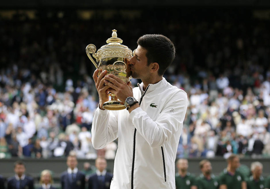 Amerikanac uvjeren: Nole uskoro prestiže Rafu i Rodžera!