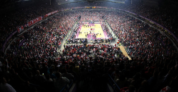 Zvezdin paklen početak: Fener, pa Barsa u Beogradu!