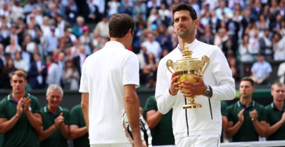 "Novak nikad ne bi odigrao kao što je Federer!"