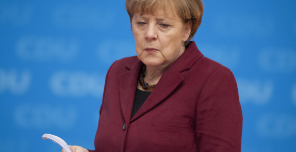 Merkelova oštro: Sankcije Rusiji ostaju