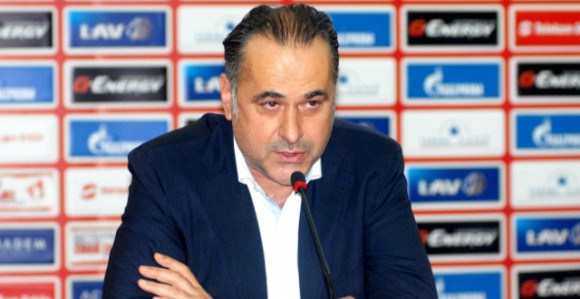 Video: "Grof" VS novinari = RAT!