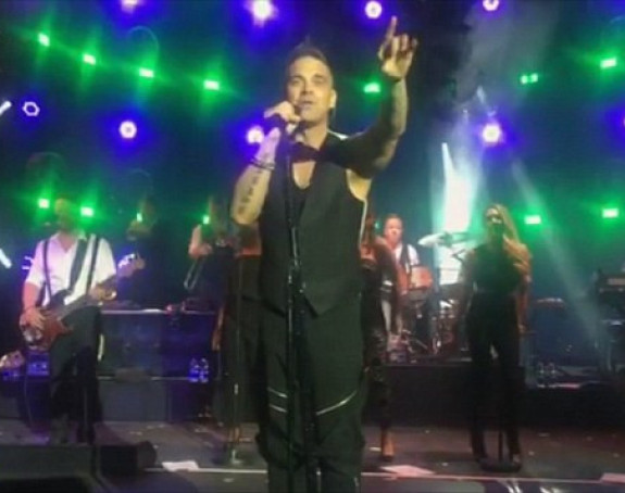 Robi Vilijams dobio dva milona evra za nastup na svadbi