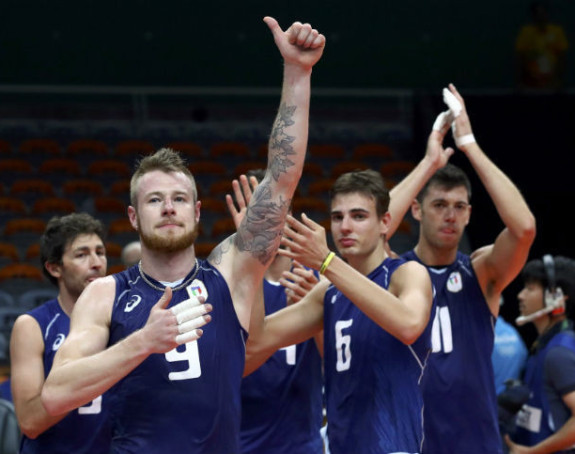 OI: Američki odbojkaši kao odbojkašice!