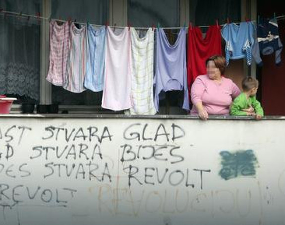 Mržnjom čuvaju fotelje