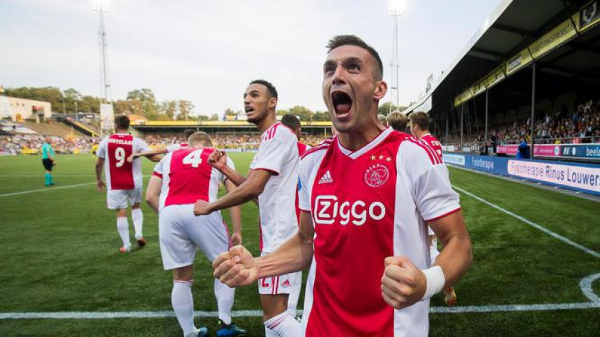 HOL: Ništa, ništa i onda - Tadić! PSV dobio u 90'!