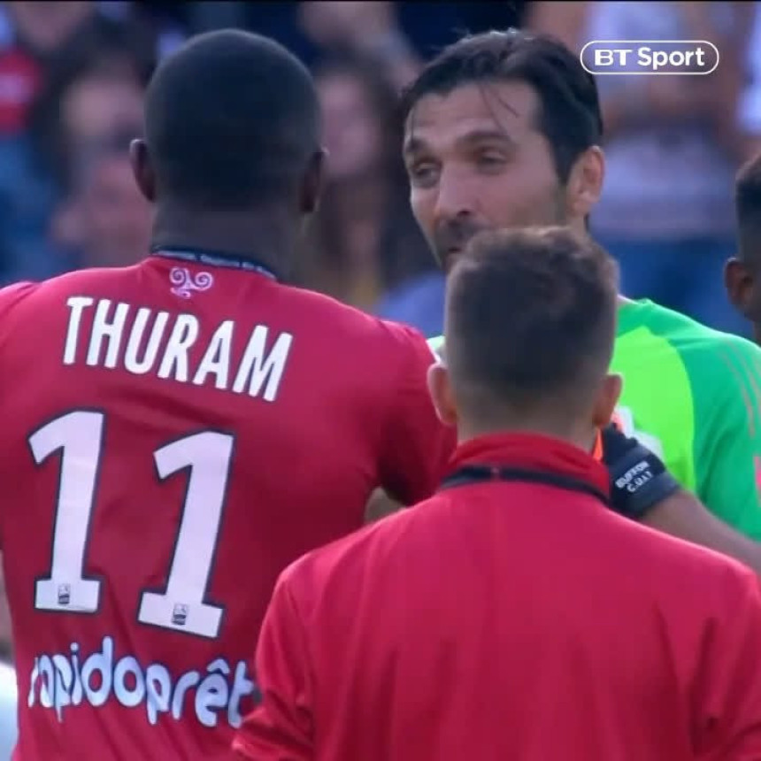 Bufon mijenjao dres sa sinom nekadašnjeg saigrača!