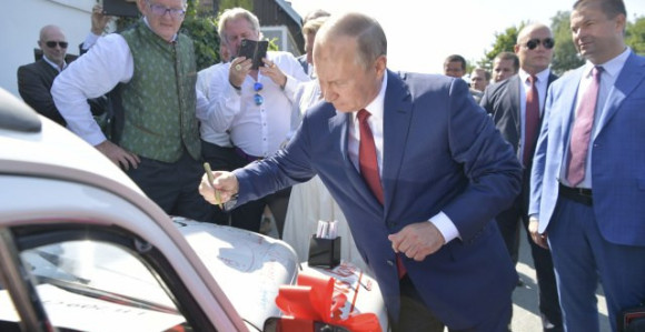 Putin nazdravlja: Bolje ikad nego...