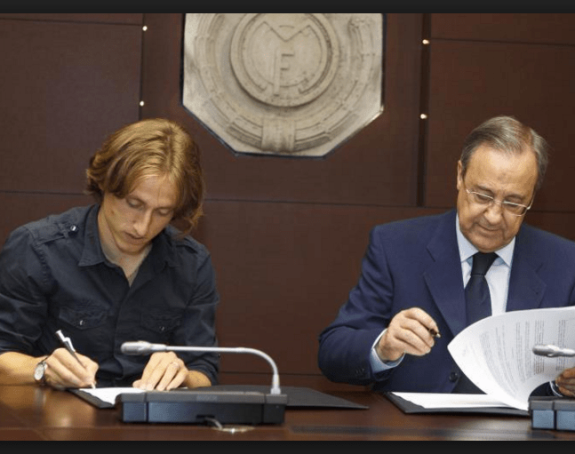Modrić izbušio tužbu Reala, u ratu s Perezom!