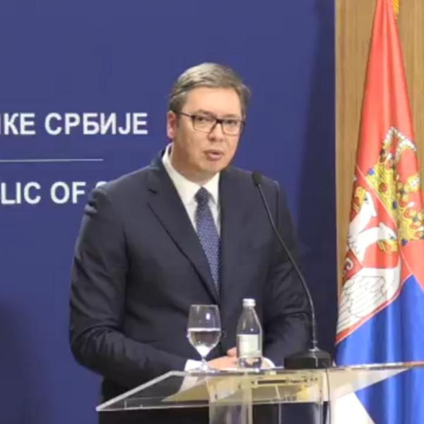 Vučić putuje u Njujork na poziv Majkla Pompea