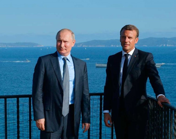 Pregovori Putina i Makrona iza zatvorenih vrata