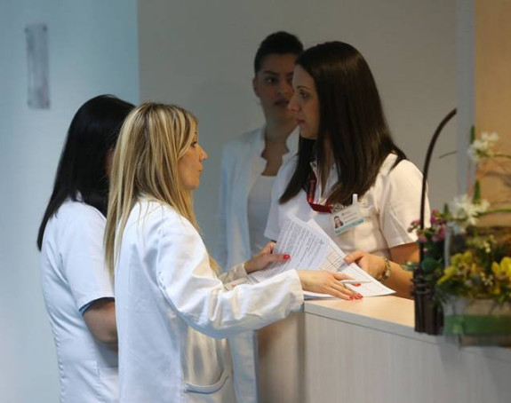 Veće plate traže i medicinske sestre i tehničari