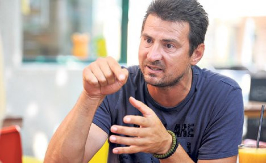 Grbić: Golijanine, odlazi iz odbojke!