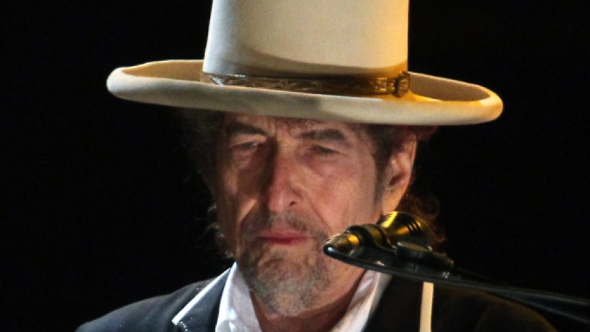 Боб Дилан неће да преузме Нобела