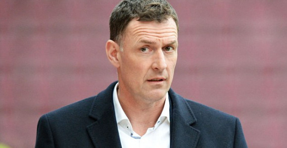 Saton: Sad je pravo vrijeme da gejevi ''izađu iz ormara''!