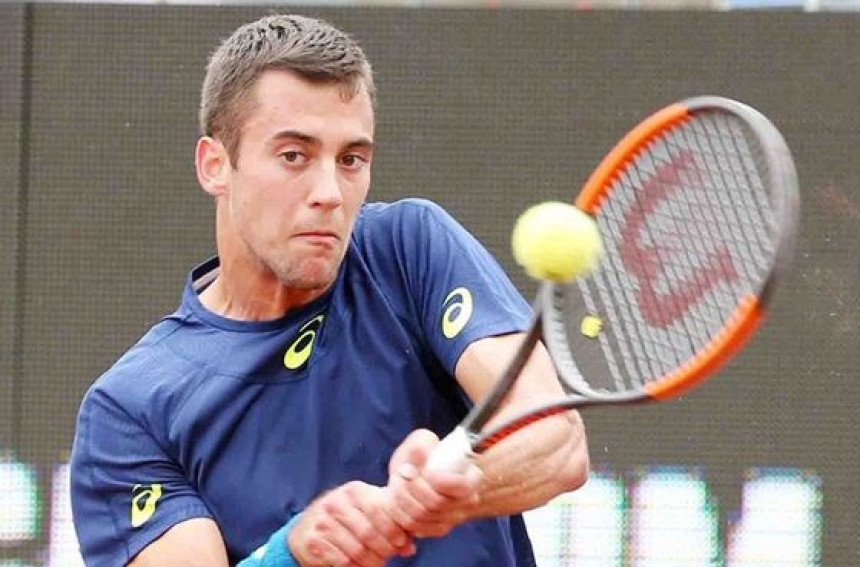 Moskva: Mirza Bašić izbacio Đerea u 1/8-finala!