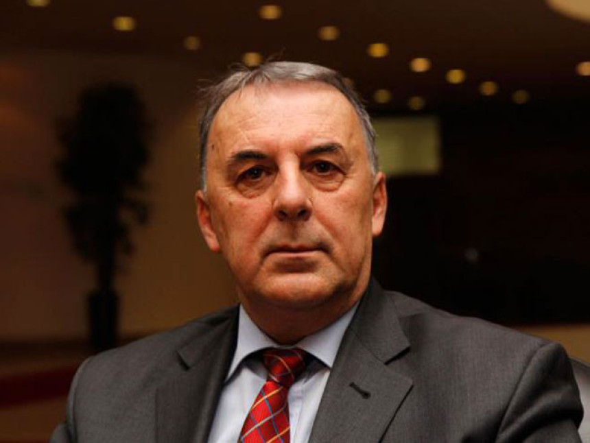 Режим добио још једног прелетача