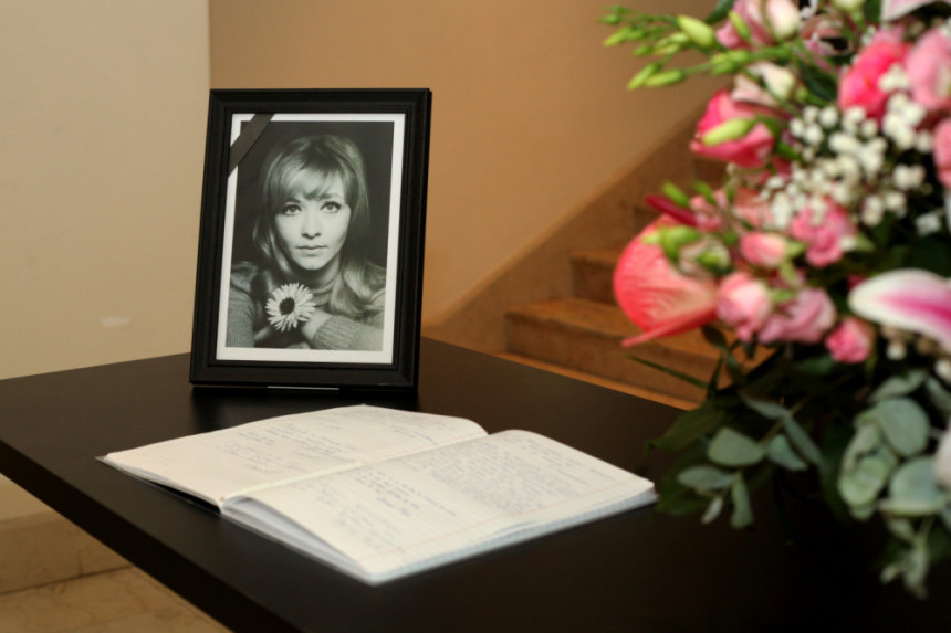 Posljednji aplauz za Milenu Dravić