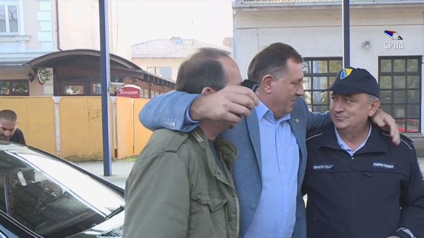 Rođenje unuka uz Halida Bešlića