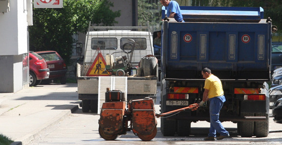 Управа казнила  "Козарапутеве"