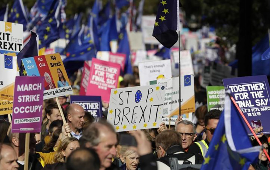 Britanci traže novi referendum o izlasku iz EU