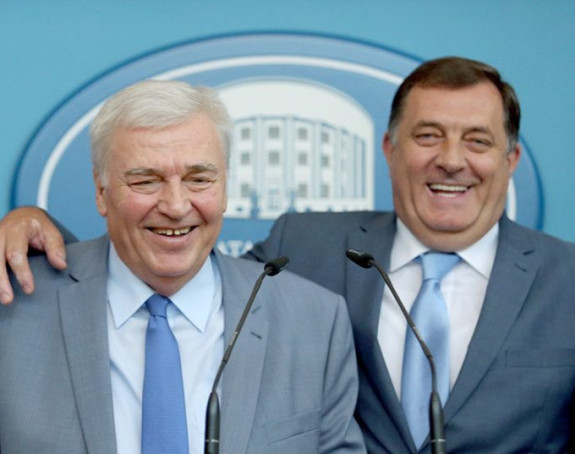 Hoće li pući politički "brak" SNSD-a i DNS-a? 