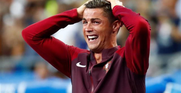 Ronaldov emotivni govor poslije evropske titule...