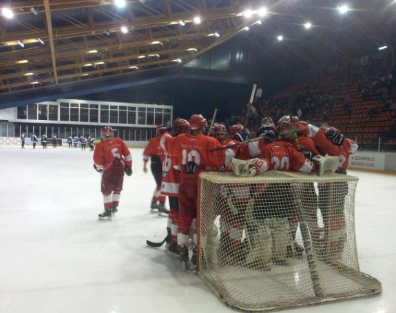 Revanš hokejaša Zvezde Partizanu!
