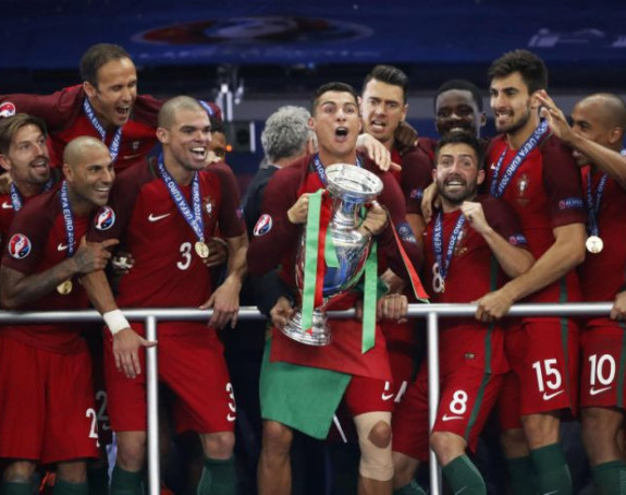 Video - DA SE NAJEŽIŠ: Kakav govor Ronalda...!