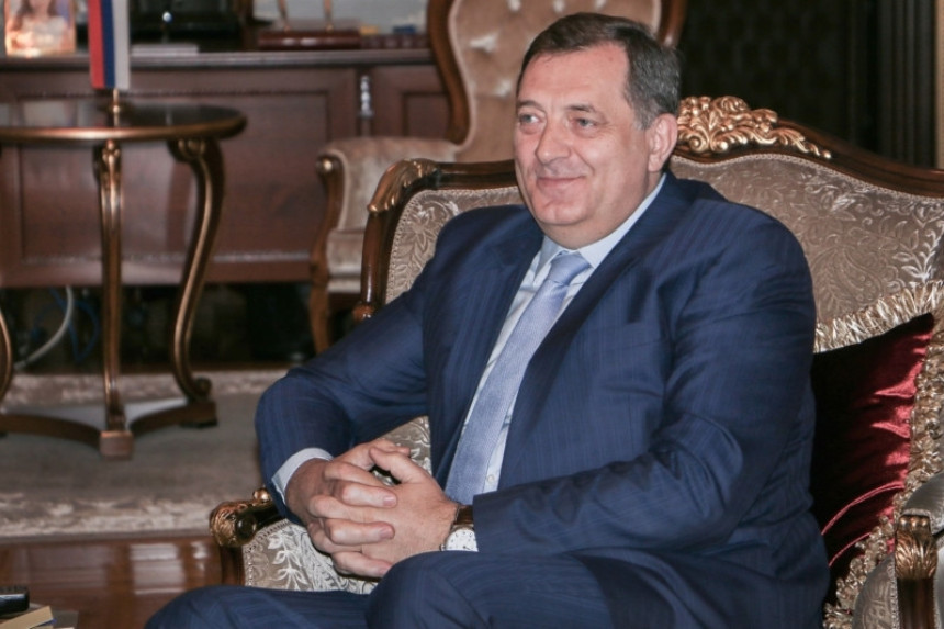 Ko ima platu veću od Dodika?