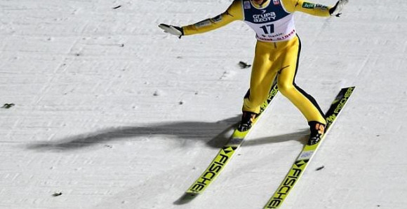 Kobajaši najbolji na startu sezone u ski skokovima!