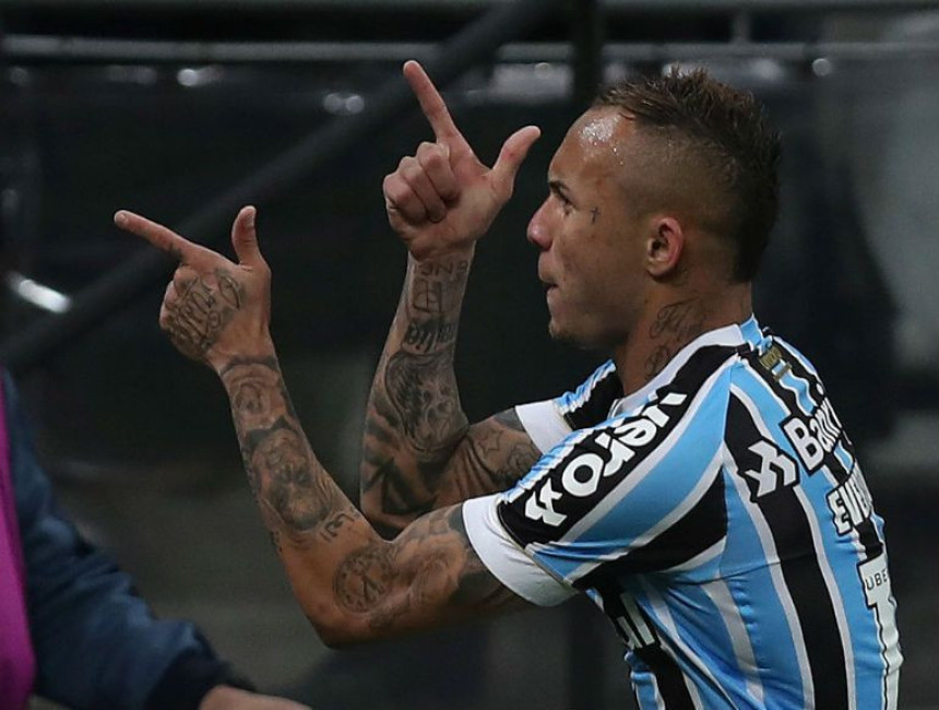 Mančester našao zamjenu za Marsijala!