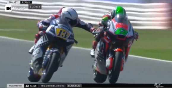 Manijak koji povlači kočnicu rivala pri 150 km/h...