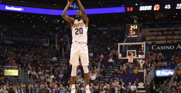 Hoćeš li je*eno da igraš ili šta?!