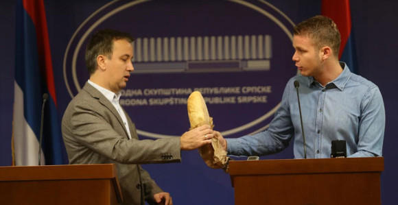 Шукало одбио "бијели хљеб"