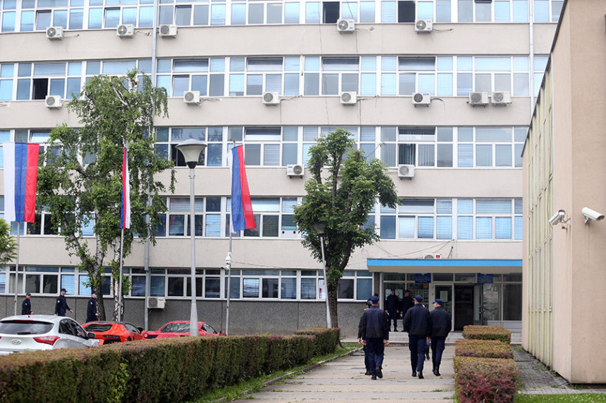 BL: Prijavio krađu, kamere ga uhvatile u laži 