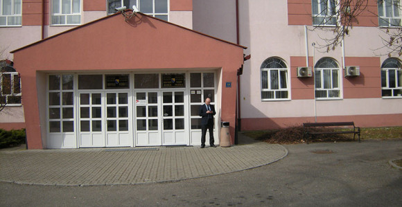 Brčak dobio robiju, krao od vjernika 