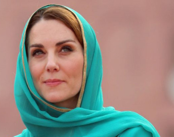 Nevolje Kejt Midlton, em bolesna em ostaje bez "desne ruke"!