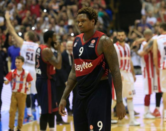 Dion Tompson popunjava reket Zvezde?!